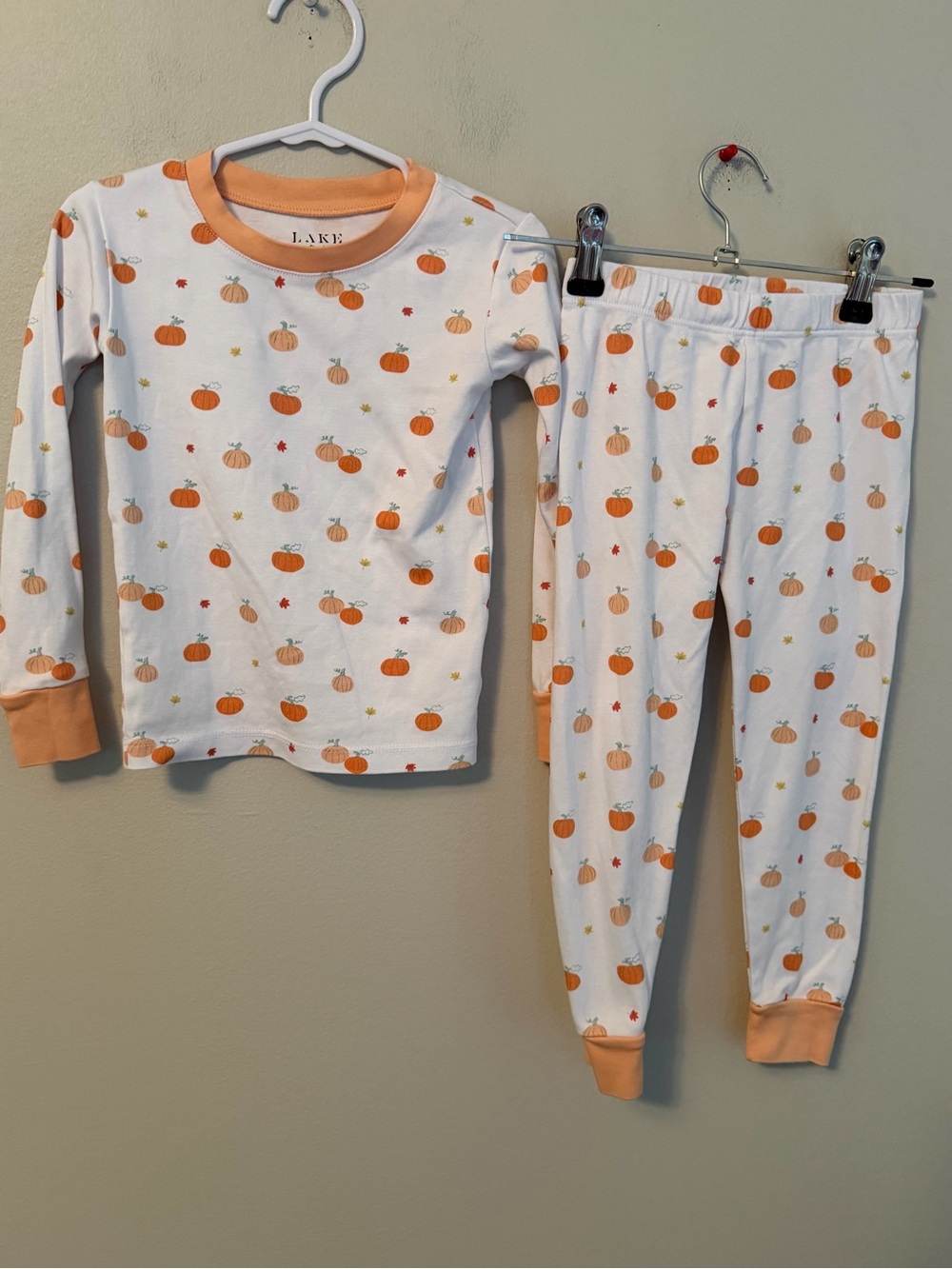 Lake Kids' Pumpkin Print Long Sleeve Pajama Set - Orange/White